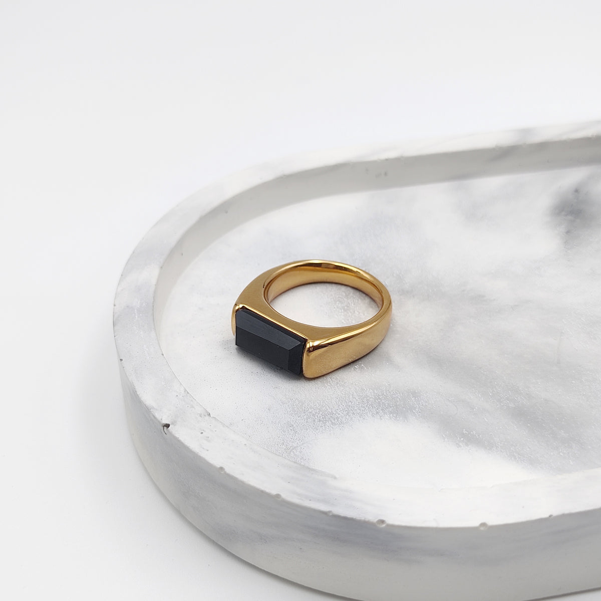 Louis Ring - Vrp Fashions 