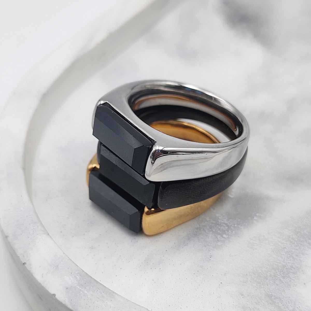 Louis Ring - Vrp Fashions 