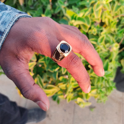 Round Onyx Signet Ring