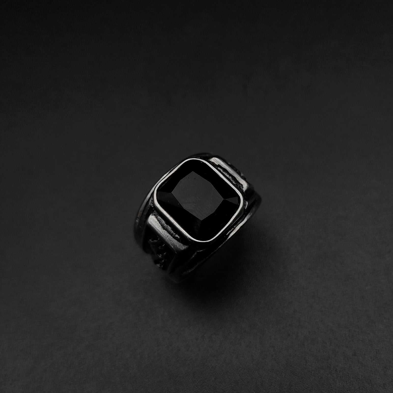 Dragon Shadow Ring - Vrp Fashions 