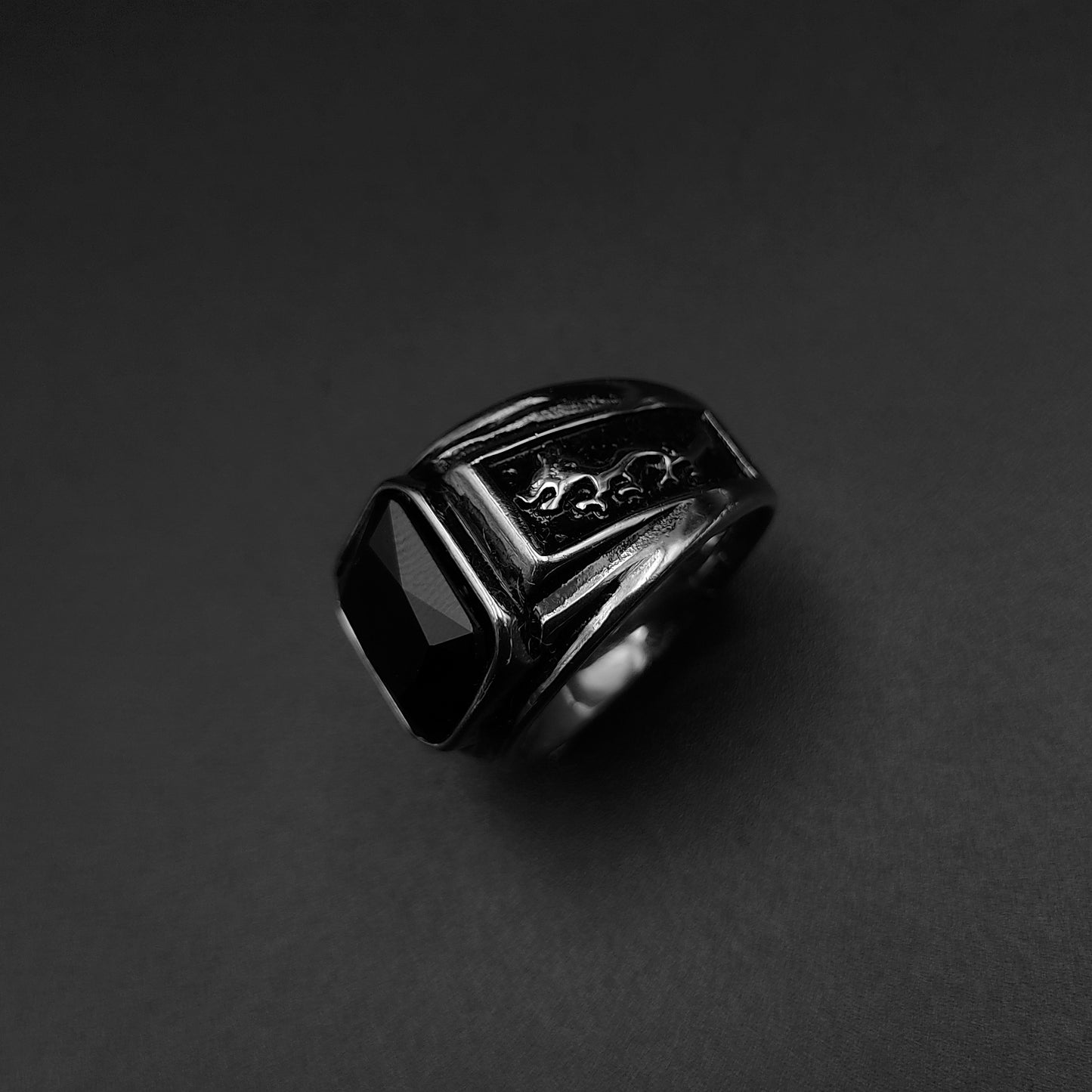 Dragon Shadow Ring - Vrp Fashions 