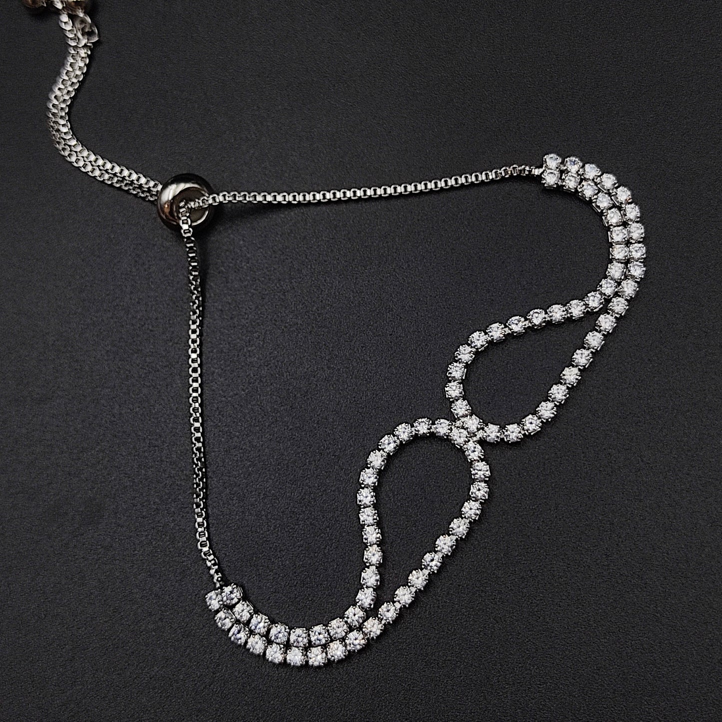 Lyra Luxe Bracelet - Vrp Fashions 