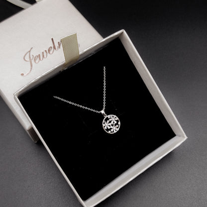 Flora Necklace
