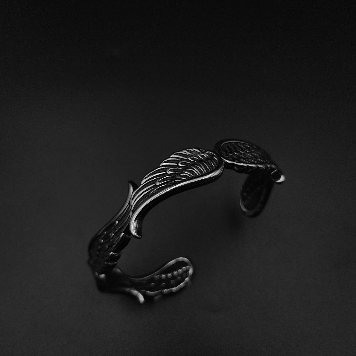 Vega Feather Cuff - Vrp Fashions 