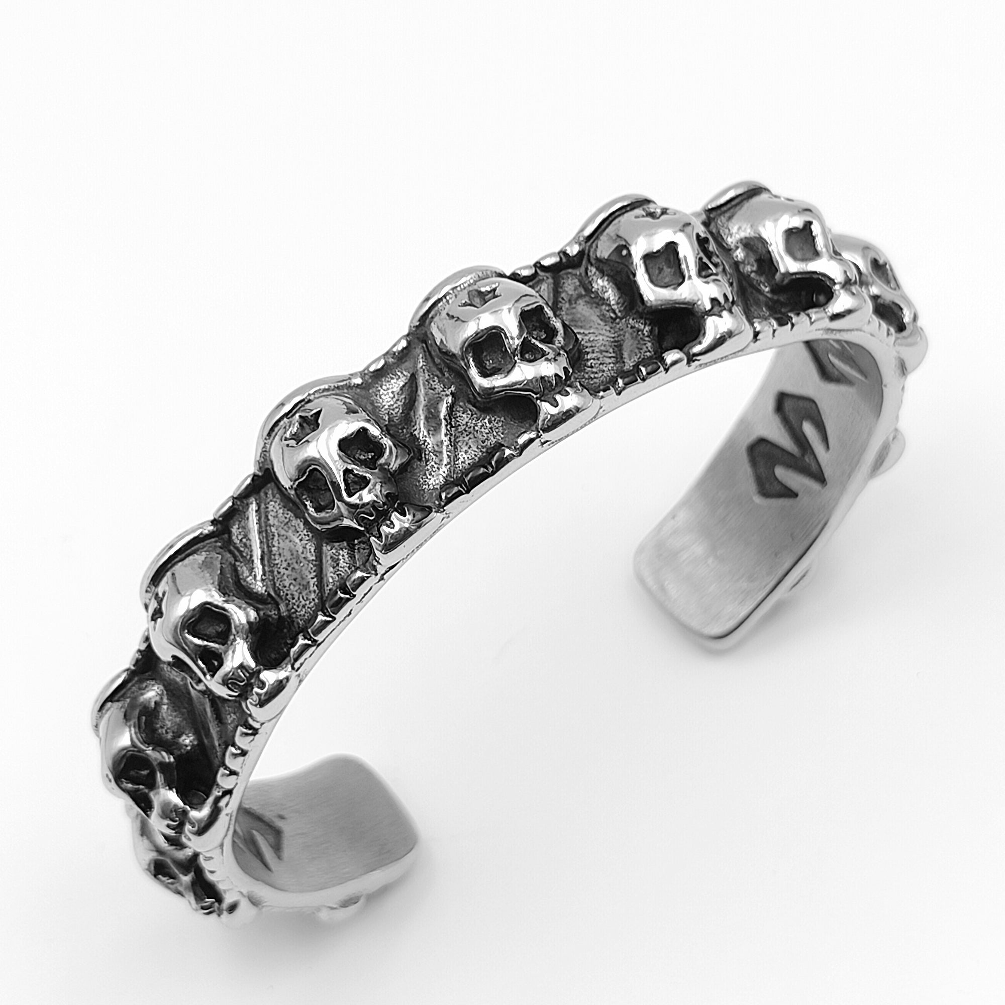 Skull Stalker Cuff