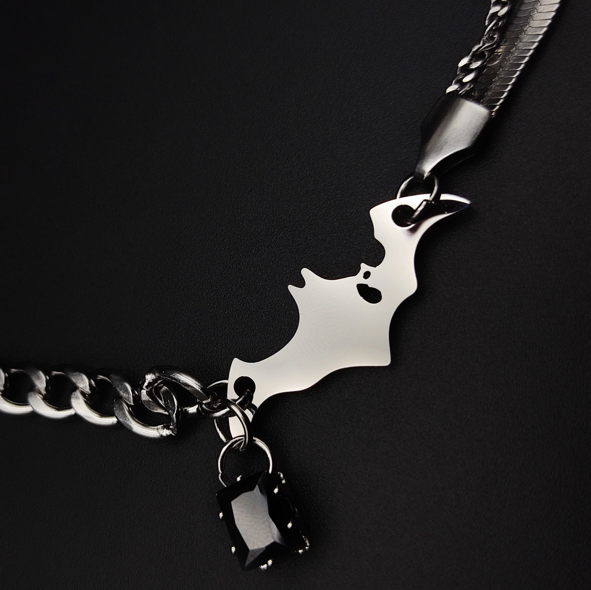 Nightfall Necklace Passion Fashion / Vrp Fashions 