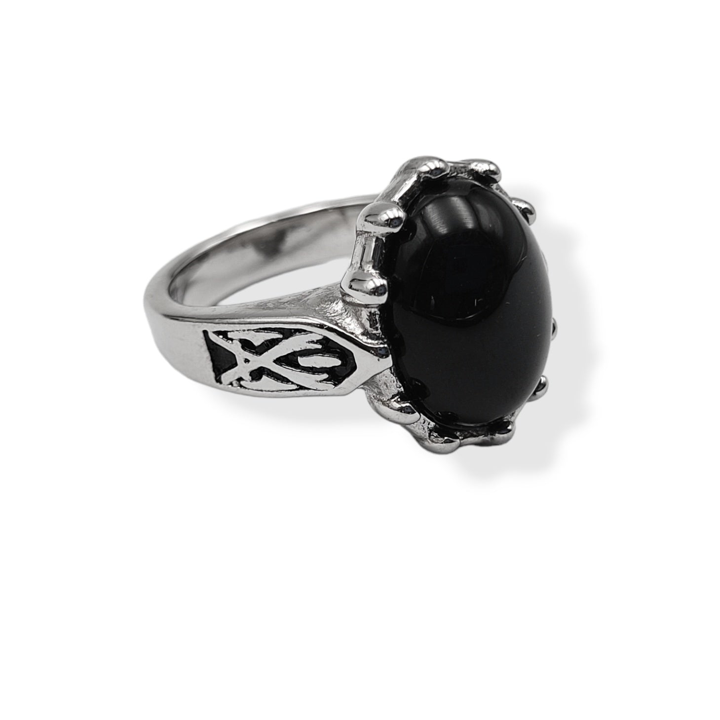Eros Onyx Ring